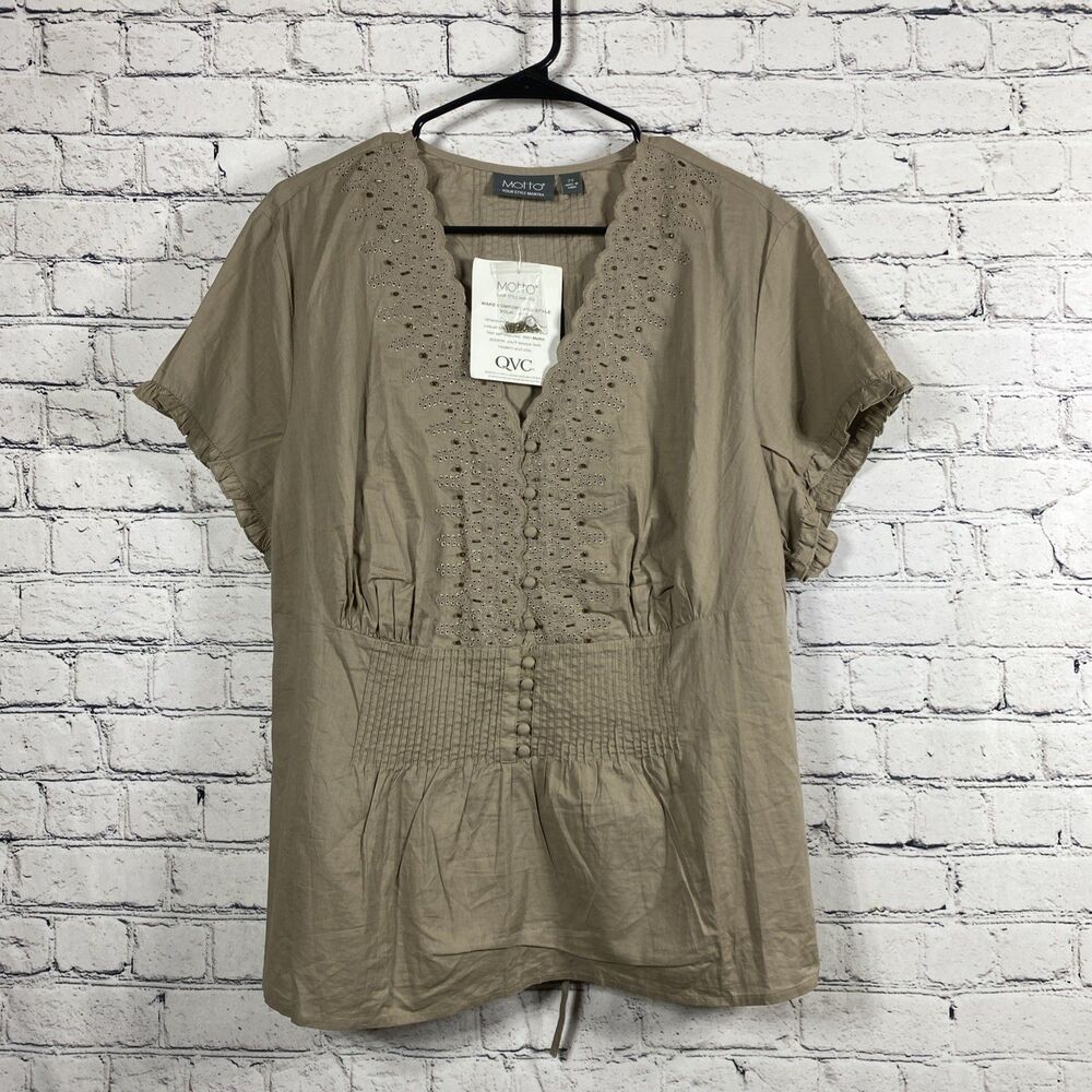 Motto Women Blouse Eyelet Embroidered Button Front Peplum Top Tan 2X